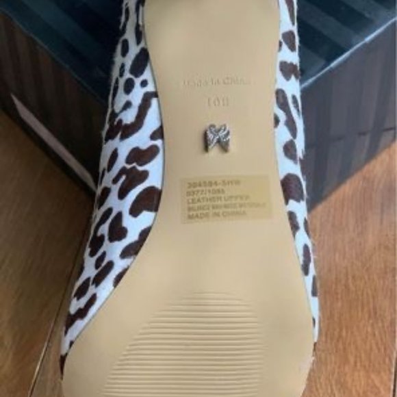 Victorias Secret Leopard Print Pumps - Picture 5 of 5